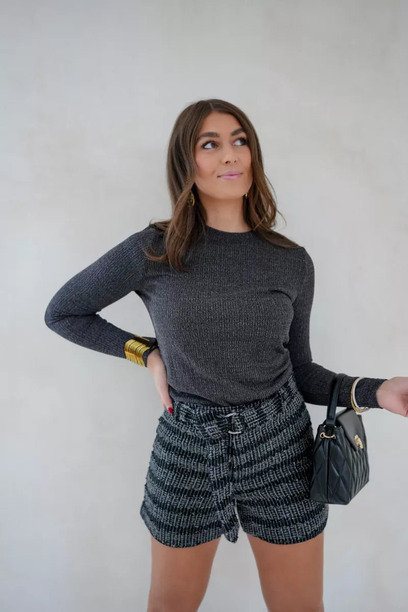 Lofty Manner Short Ebba Black