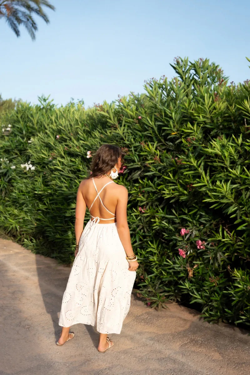 Nera Embroidery Dress Creme ^