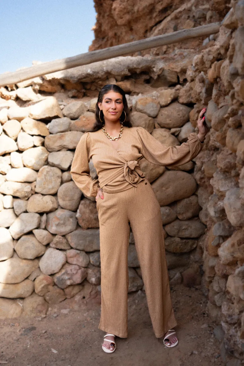 Lofty Manner Top Suzanne Caramel