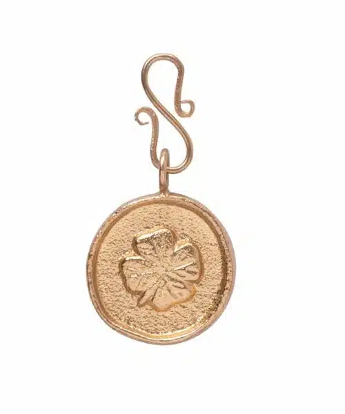 A Beautiful Story Clover Vintage Charm