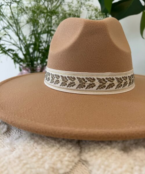 Alternative view of Cowboy Hat Leaf Camel