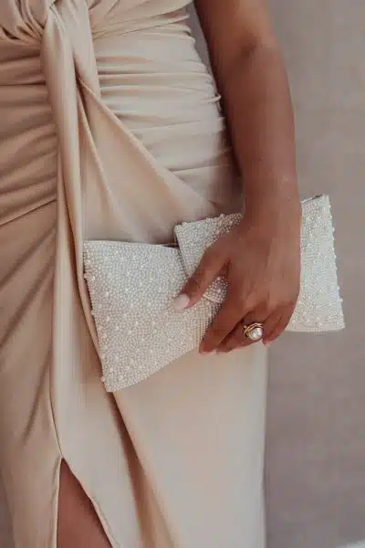 Pearl Clutch