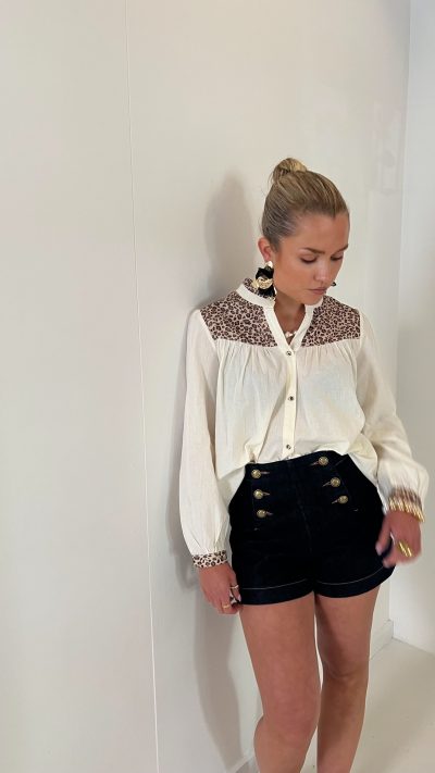 Levy Short Gold Buttons - Afbeelding 2