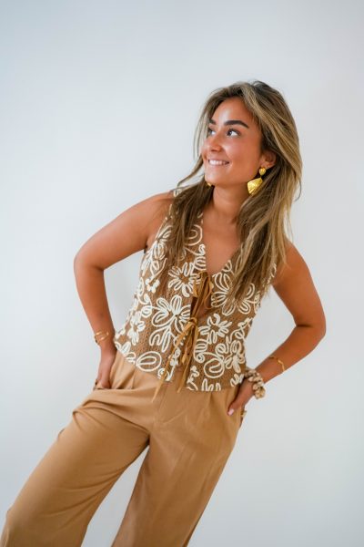 Sadae Strik Gilet Camel