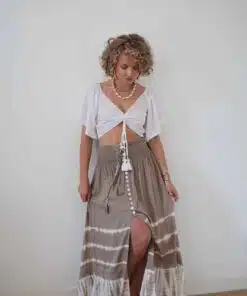 Alternative view of Top Jaimy Sun White