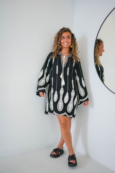 Maia Embroidery Dress Black - Afbeelding 5