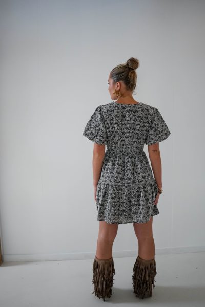 Noah Embroidery Dress Coffee - Afbeelding 4