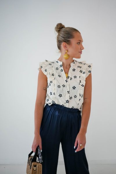 Dora Flower Top Black Offwhite - Afbeelding 3