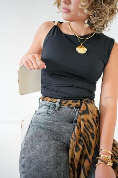 Nikki Top Black - Afbeelding 5