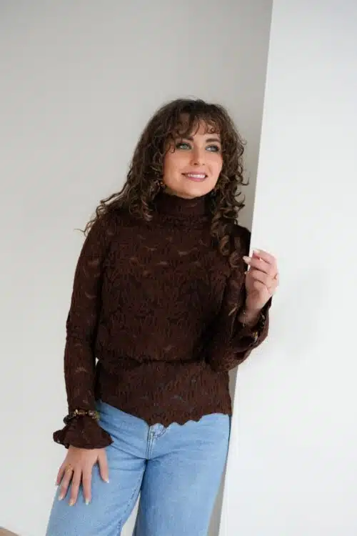 Alternative view of Olivia Top Brown .