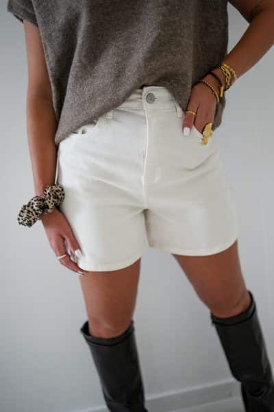 Gaia Short Offwhite