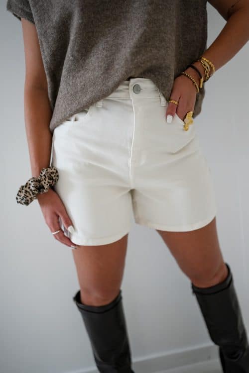 Gaia Short Offwhite