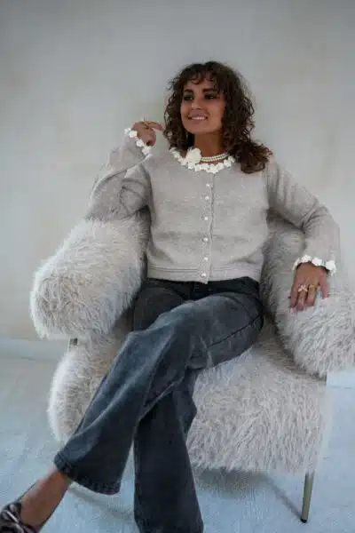 Flower Pearl Cardigan Taupe * - Afbeelding 5