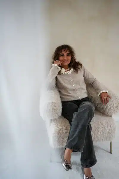 Flower Pearl Cardigan Taupe * - Afbeelding 4