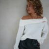 Bo Creme Sweater Gold Detail -