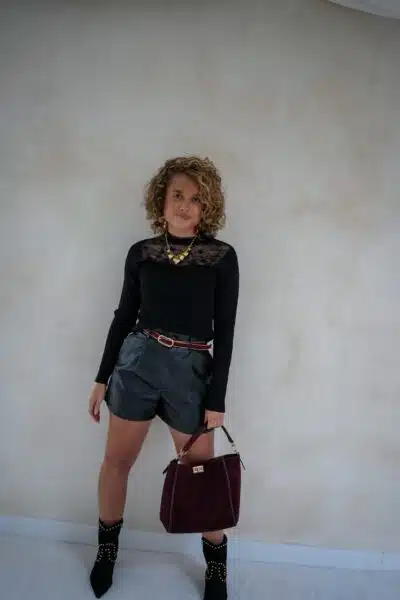 Loni Lace Sweater Black . - Afbeelding 6