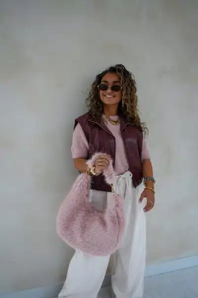 Gina Gilet Bordeaux . - Afbeelding 2