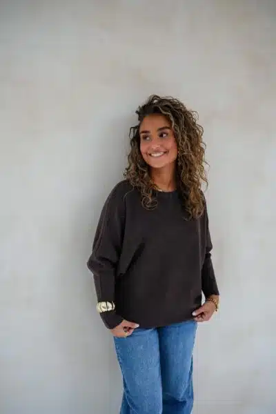 Renske Sweater Brown - Afbeelding 4