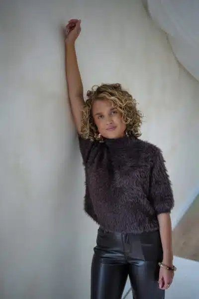 Furry Sweater Brown * - Afbeelding 4