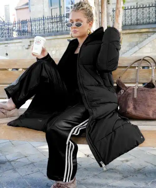 Alternative view of // Long Puffer Coat Black