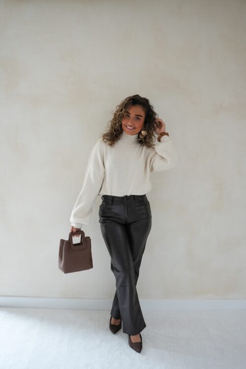 Alternative view of Lisha Sweater Creme *