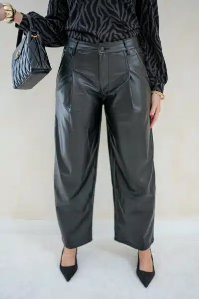 Roos Baggy Leather Pants Black T383