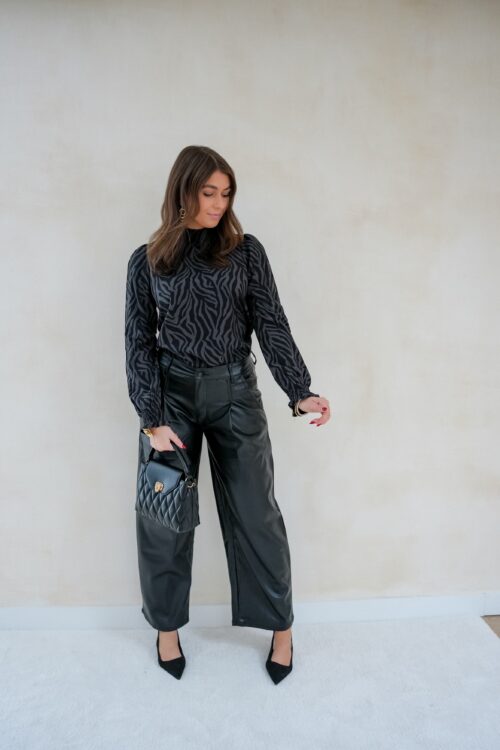 Alternative view of Lofty Manner Blouse Tova Grey Zebra