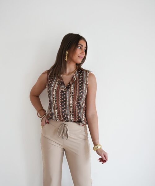 Alternative view of Mi Piace Travel V Neck Boho Print >