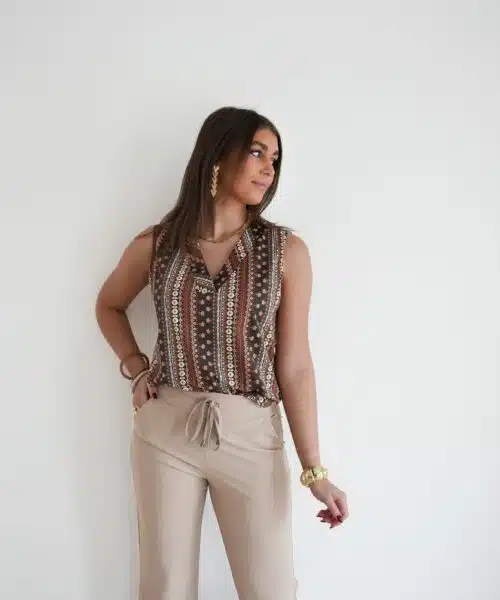 Alternative view of Mi Piace Travel V Neck Boho Print >