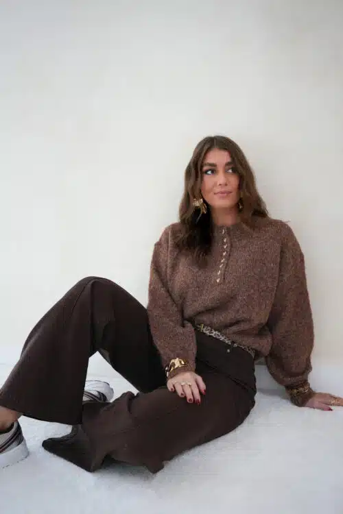 Alternative view of Julia Sweater Heart Detail Brown *