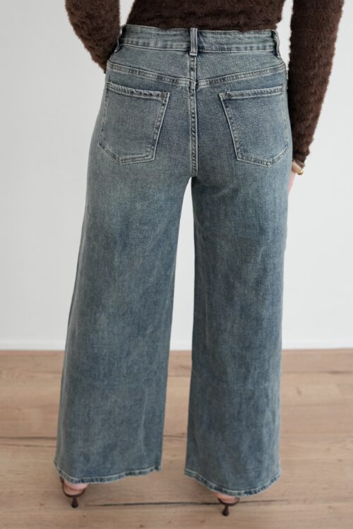 Alternative view of Alia Wide Leg Jeans 323-6