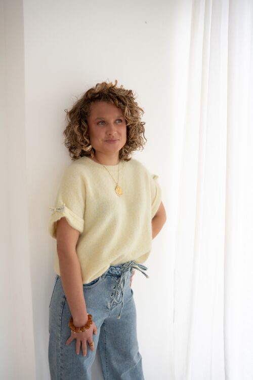 Lynn Bow Sweater Yellow |