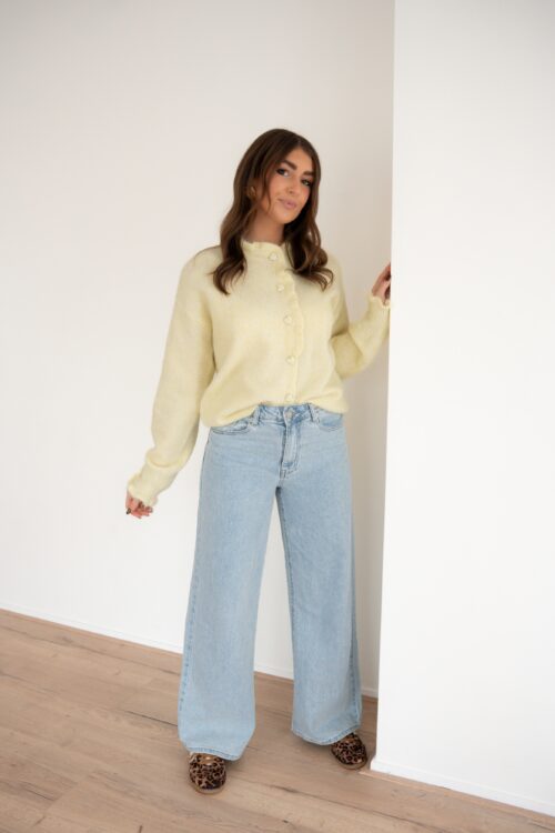 Alternative view of Marit Cardigan Heart Details Yellow .