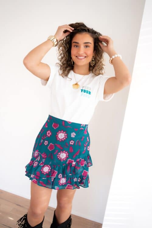 Alternative view of Lofty Manner T-Shirt Aneva White