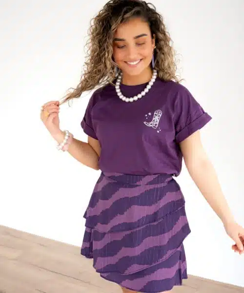 Alternative view of Lofty Manner T-Shirt Zeva Purple