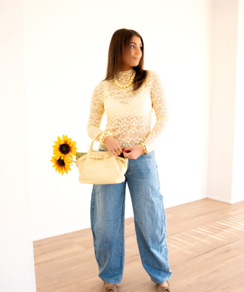 Alternative view of Rosa Mesh Top Yellow .