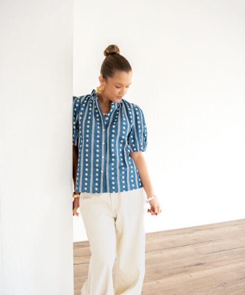 Alternative view of Dana Blouse Embroided Blue *