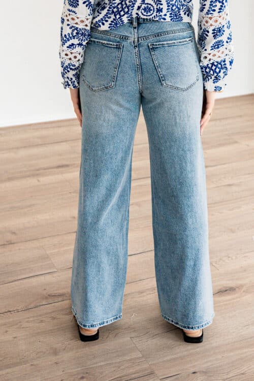 Alternative view of Gina Wide Leg Jeans 6320-17.
