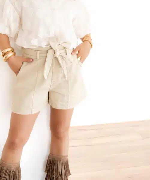 Lofty Manner Short Rixt Beige