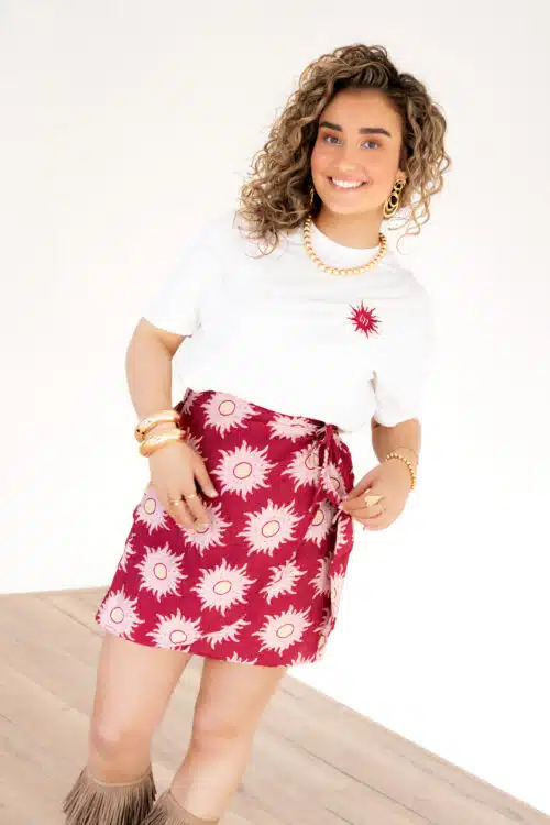 Alternative view of Lofty Manner Tshirt Tiva White