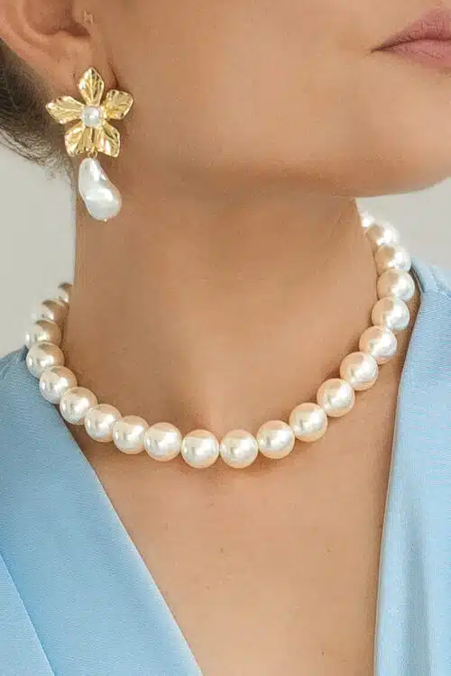 Flower Pearl Earrings