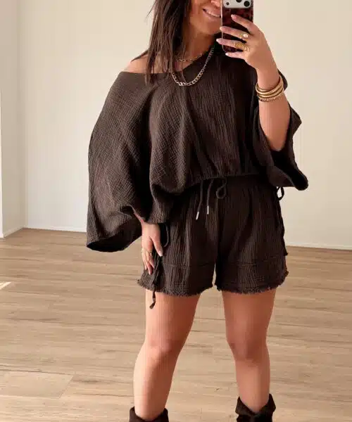 Alternative view of Sera Set Brown