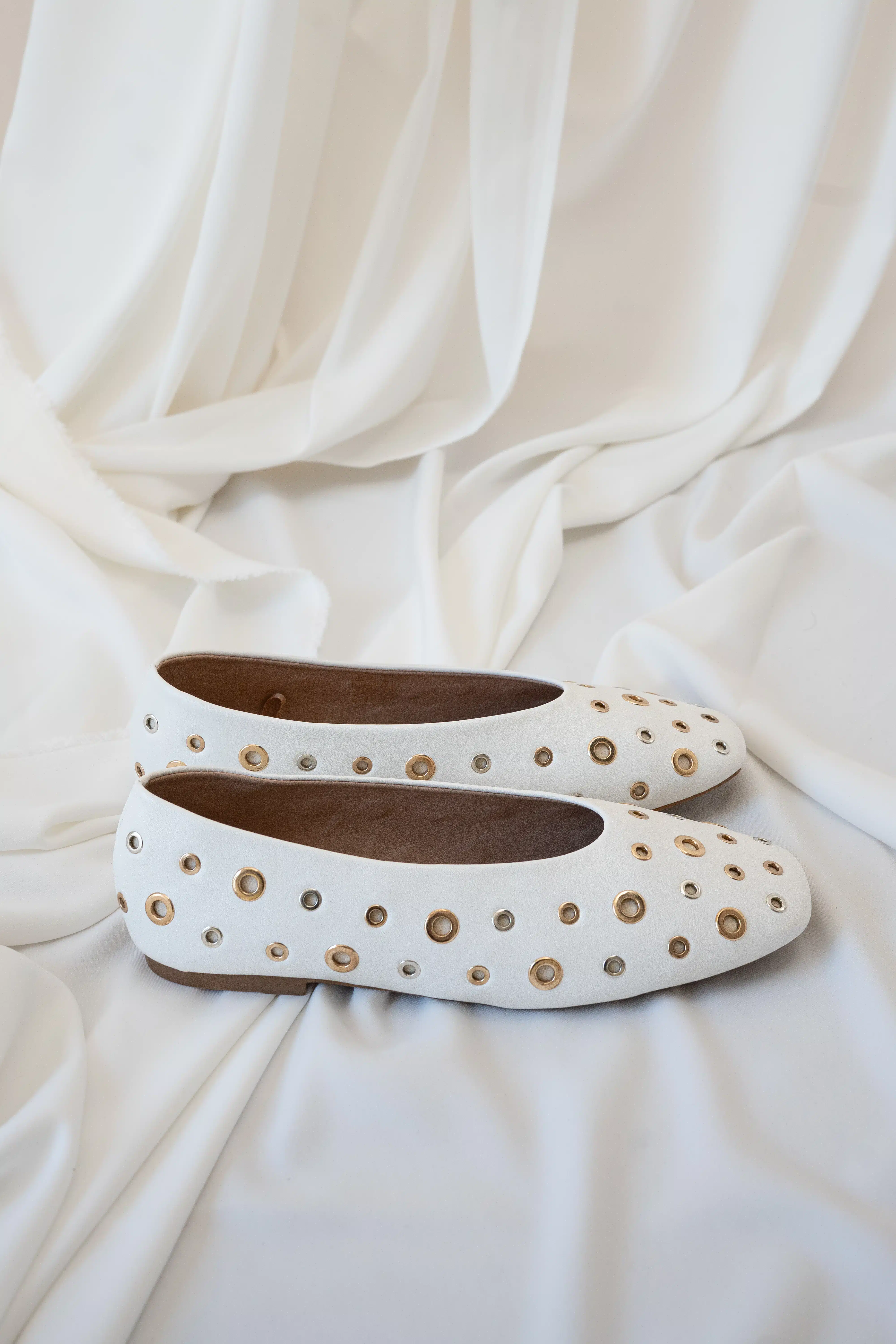 Loua Ballerina Silver Gold Details White