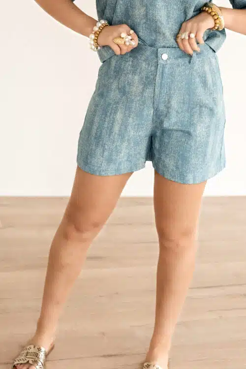 Alternative view of Lofty Manner Short Veira Blue