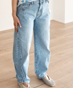 Alternative view of Bowine Barrel Jeans 7405