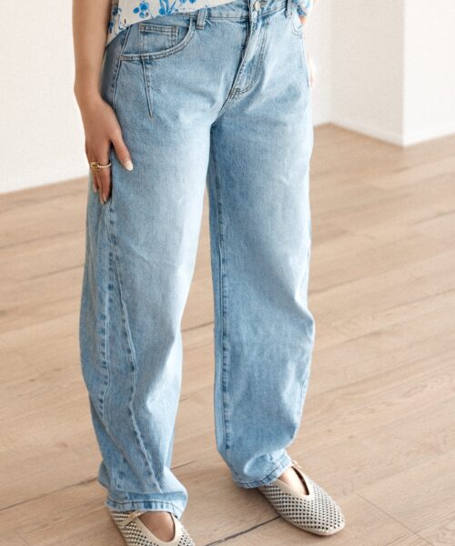Alternative view of Bowine Barrel Jeans 7405