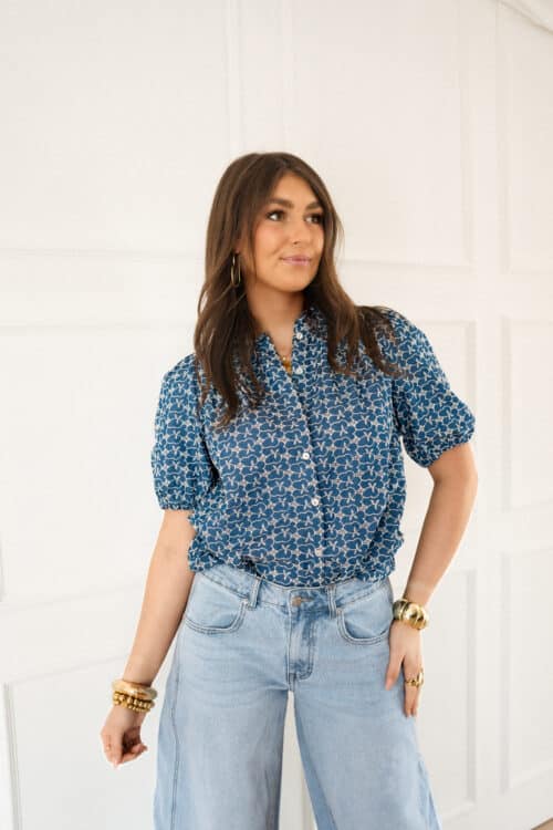 Ellen Embroidery Blouse Dark Blue.