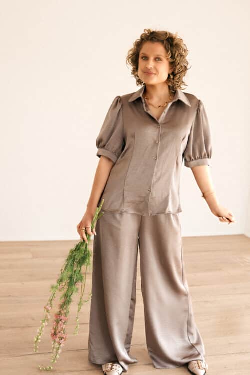 Alternative view of Lilou Satin Blouse Taupe