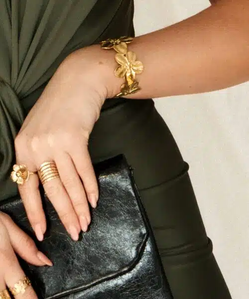 Flower Bangle Gold