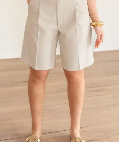 Nicol Shorts Beige.